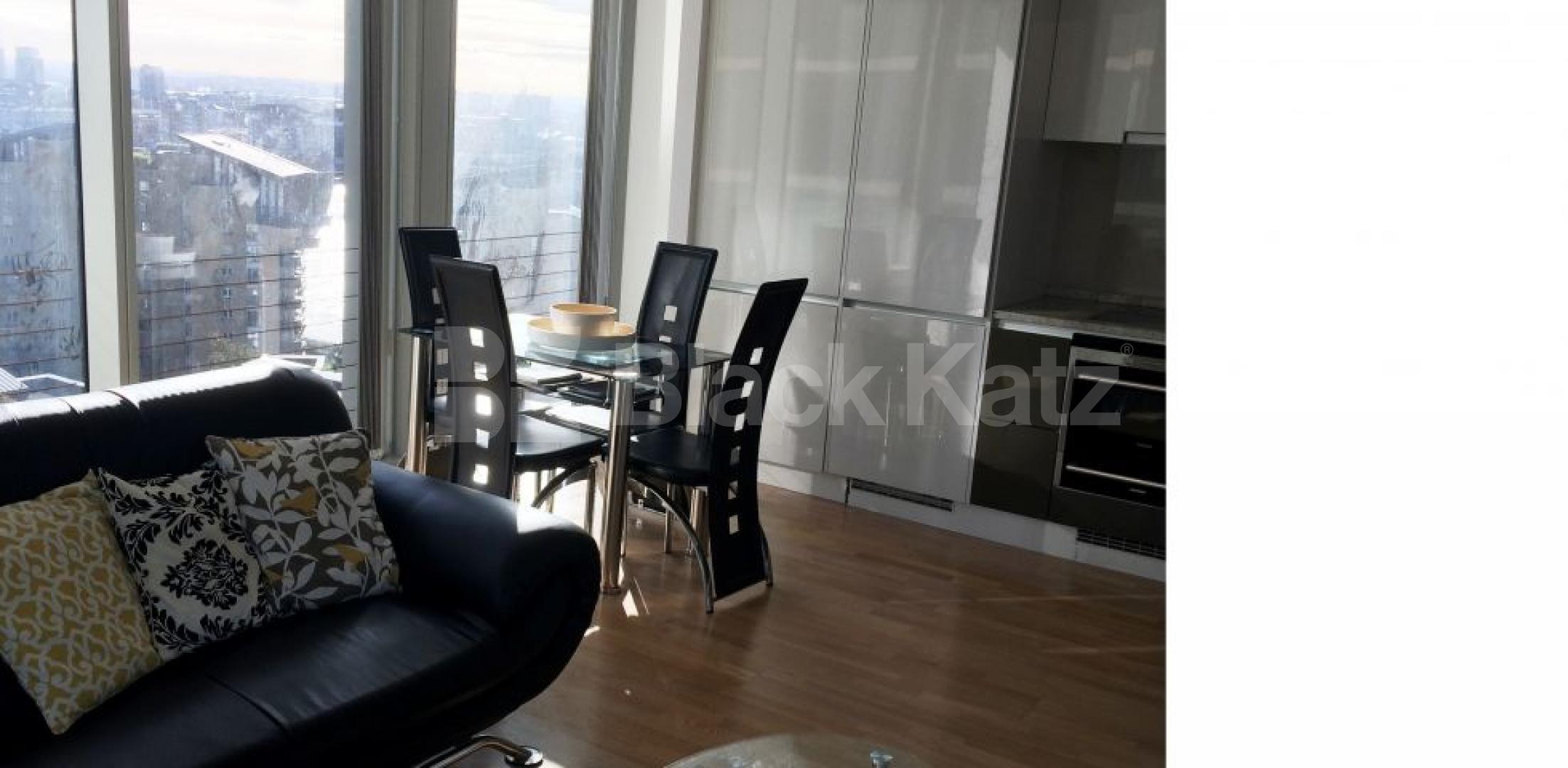 			UNDER OFFER, 2 Bedroom, 1 bath, 1 reception Apartment			 Landmark West Tower. Marsh Wall,, Canary Wharf